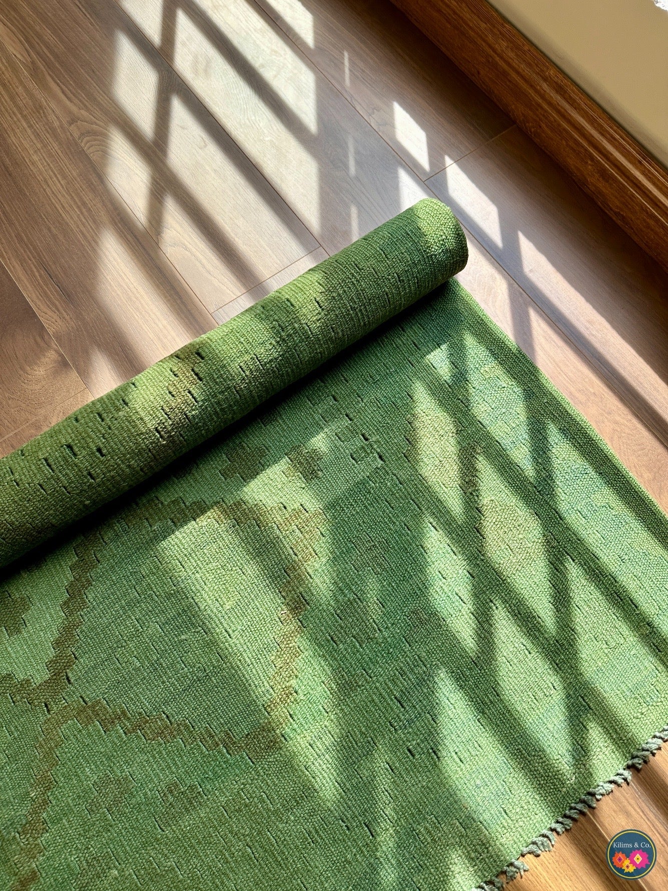 Pure Wool kilim 6ft 4in x 5ft 0in