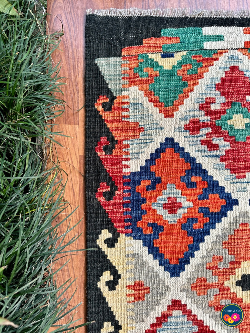 Pure wool kilim 5'7”x4'1”