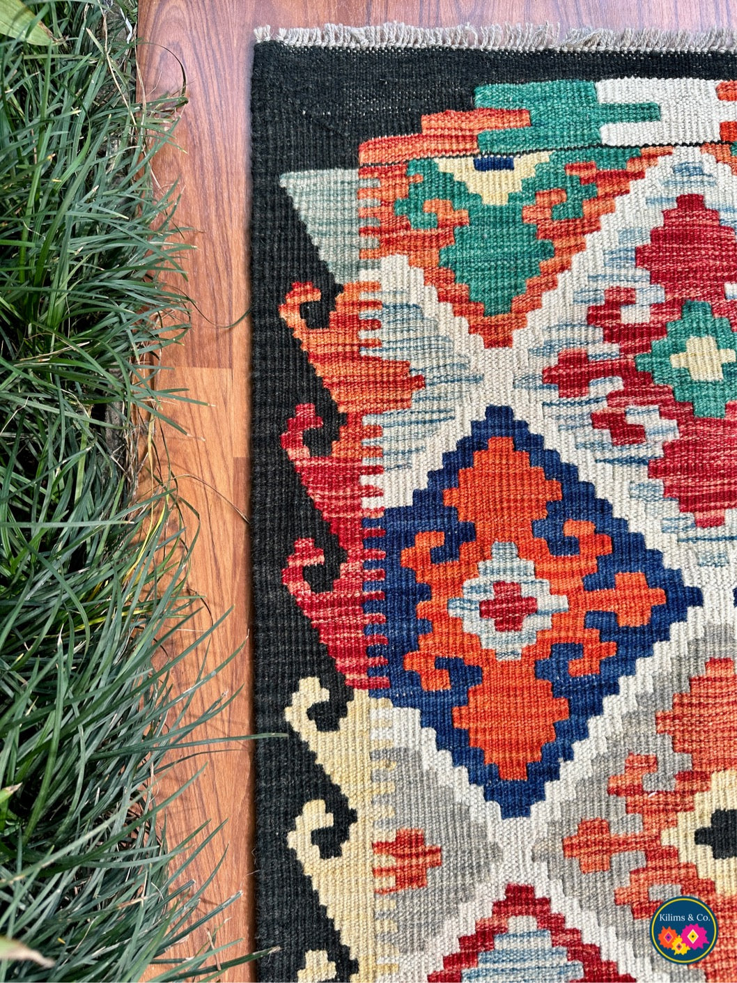 Pure wool kilim 5'7”x4'1”