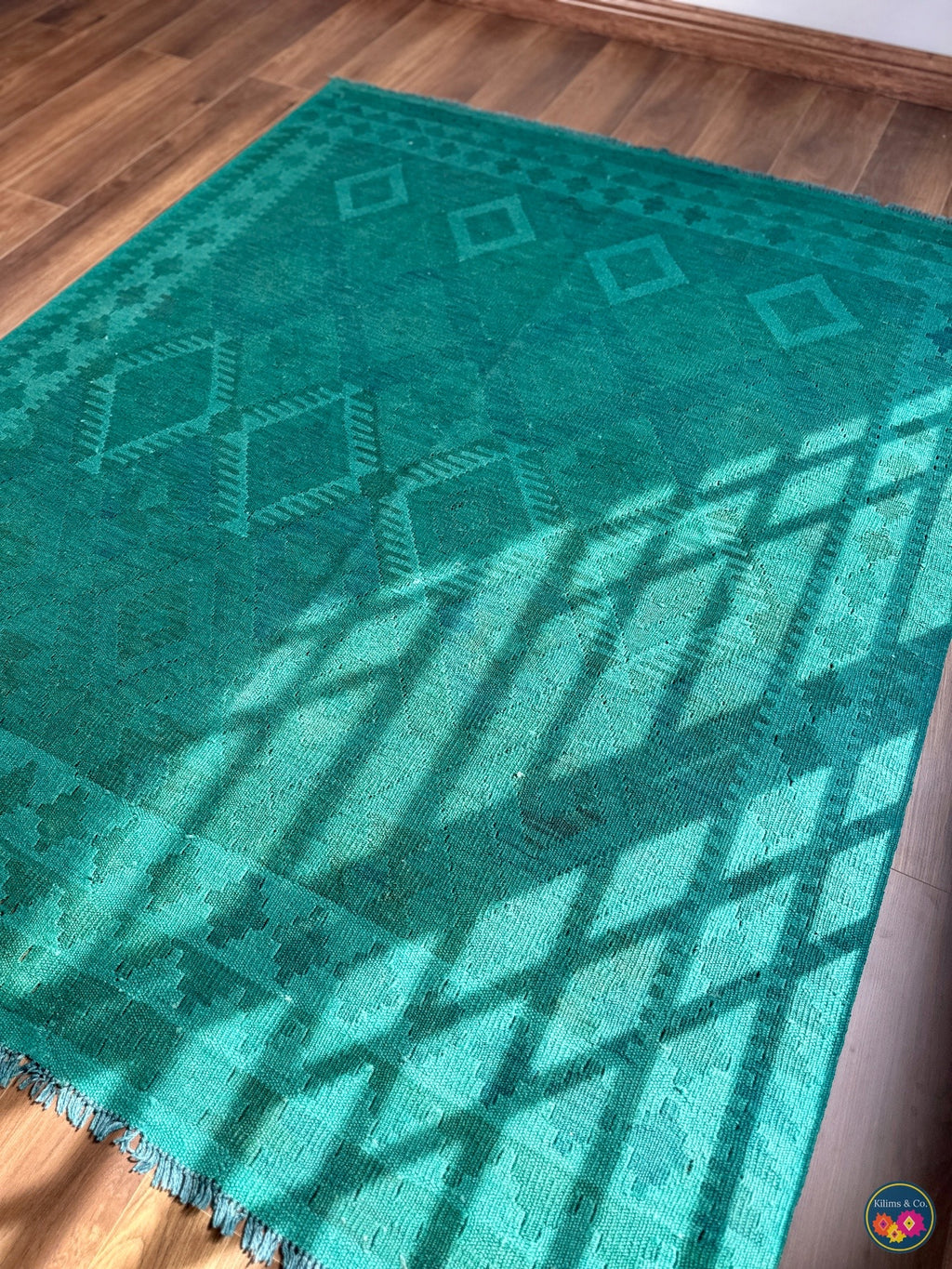 Pure Wool kilim 6ft 6in x 5ft 0in