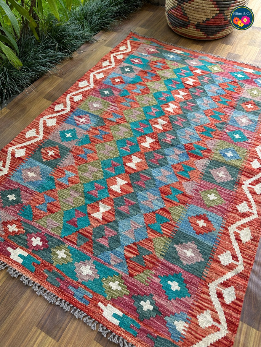 Pure wool kilim 4’9 x 3’4