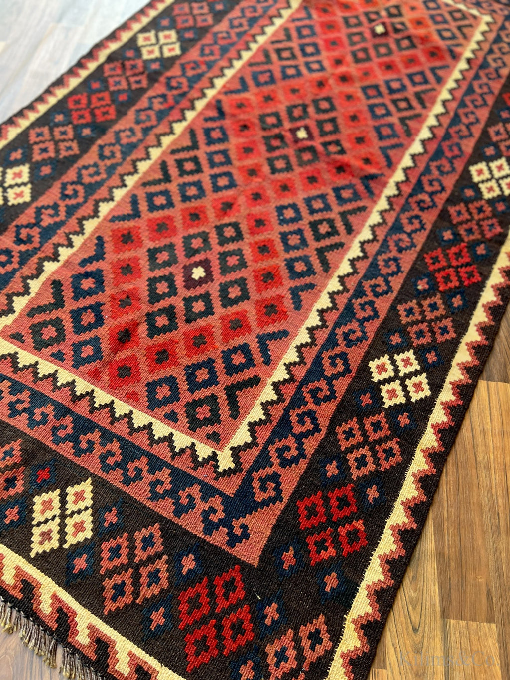 Afghan Beauty 34.0 (6'5"x3'5")