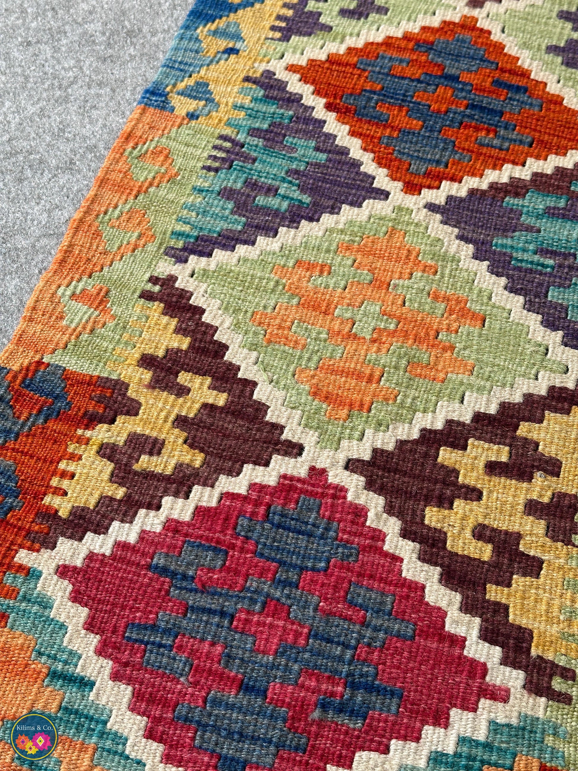 Table Runner (5’1” x 1'7”)