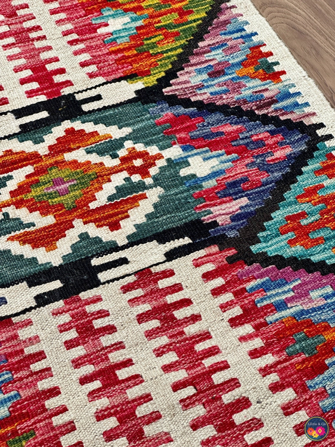 Woolen Floor Runner 6’5”x1’11”