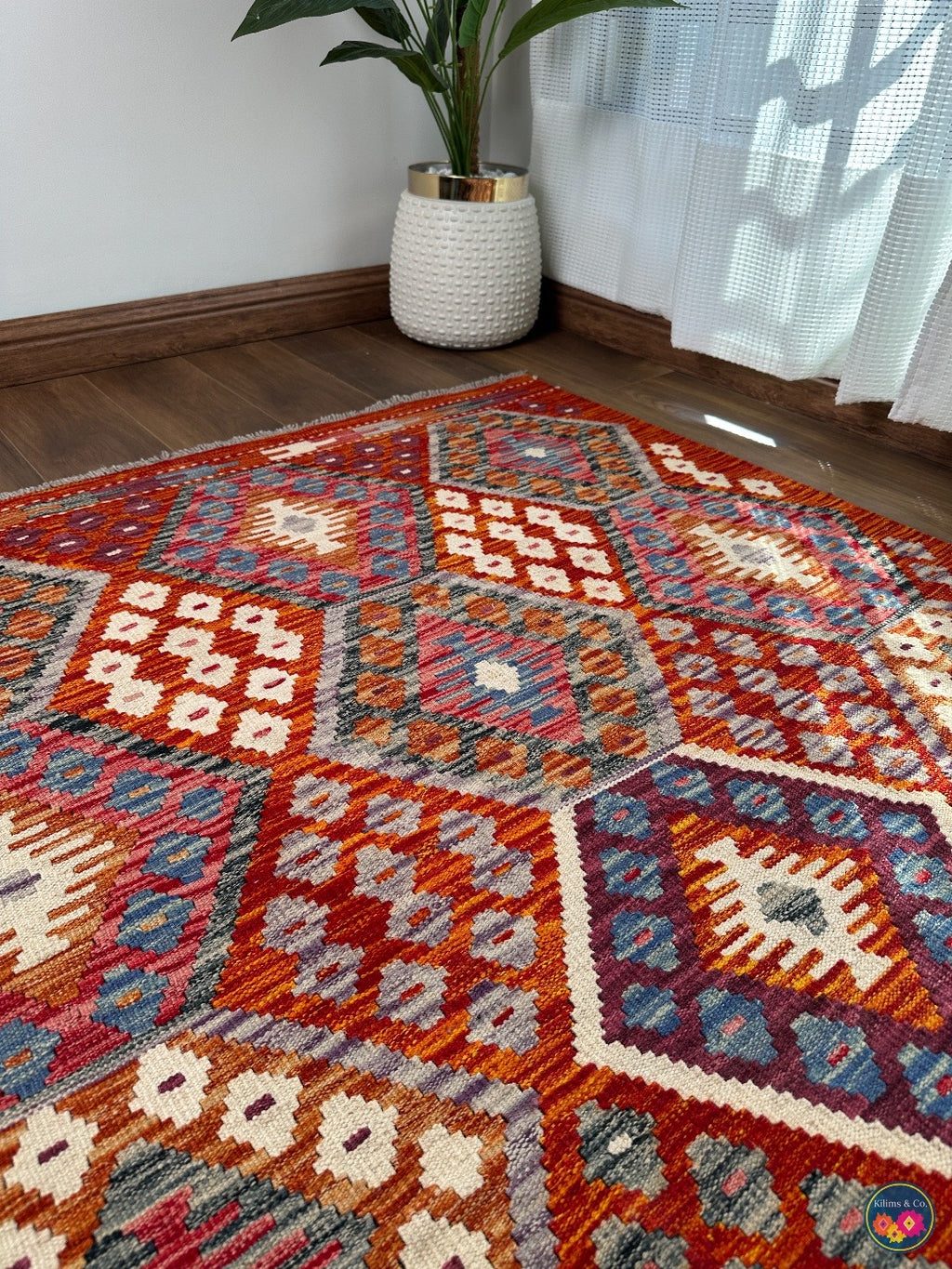 Pure Wool kilim 7ft 0in x 4ft 10in